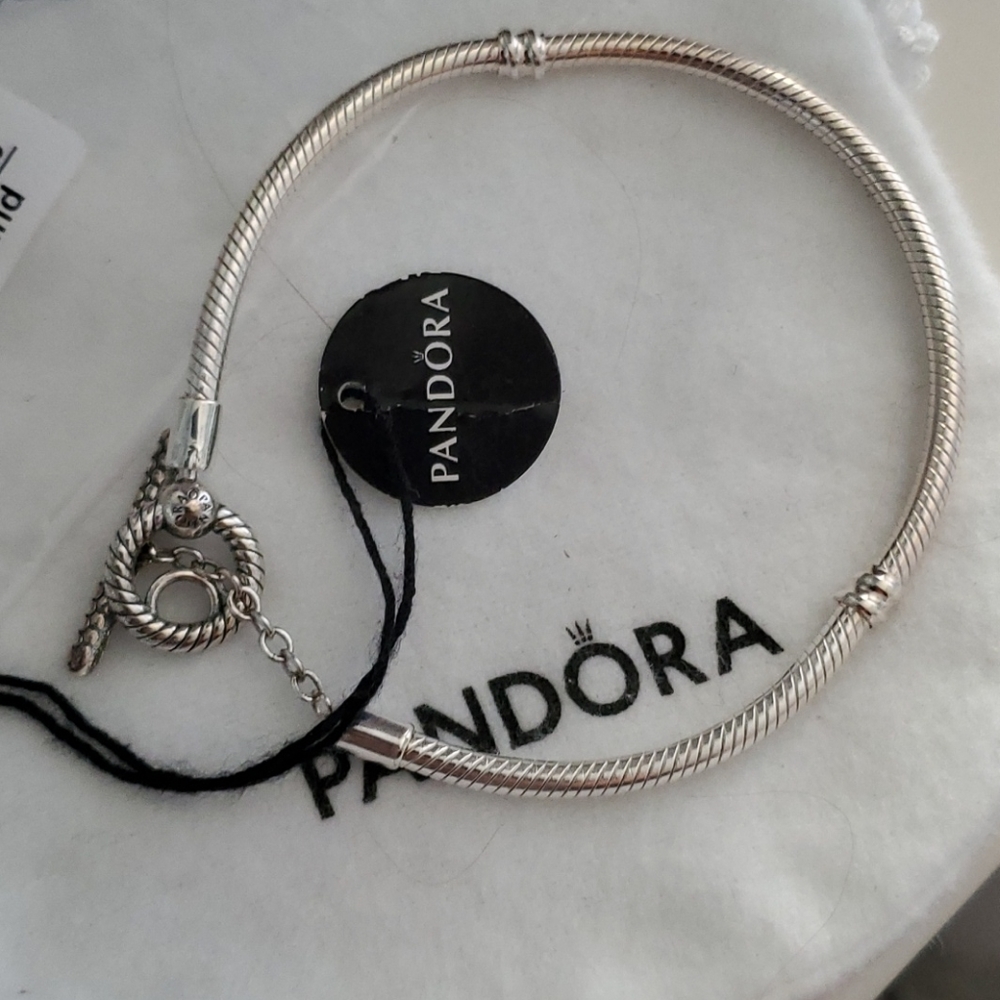 Pandora duo gorgeous toggle 925 new one size free danglin pandora charm heart ❤️